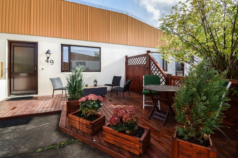 Apartamentos House B49