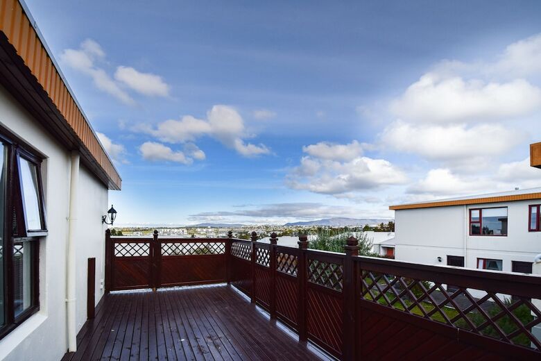 Apartamentos House B49