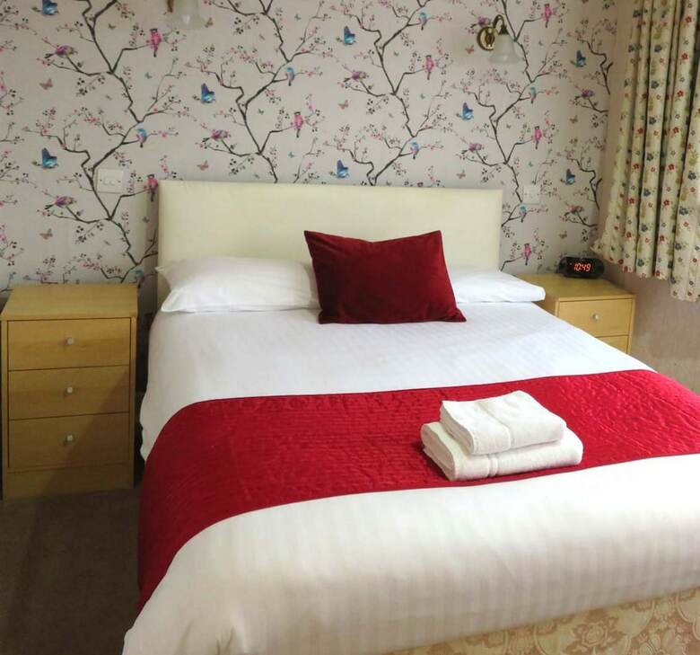 Bed & Breakfast Rhondda House