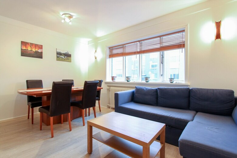 Apartment S33