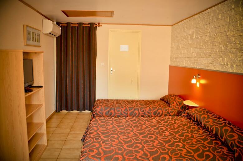 Hotel H�tel Les Pins