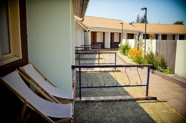 Hotel H�tel Les Pins