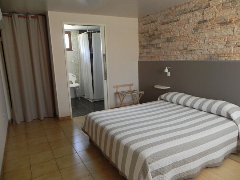 Hotel H�tel Les Pins