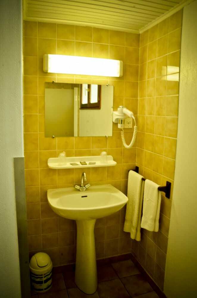 Hotel H�tel Les Pins