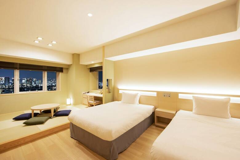 Karaksa Hotel Grande Shin-osaka Tower