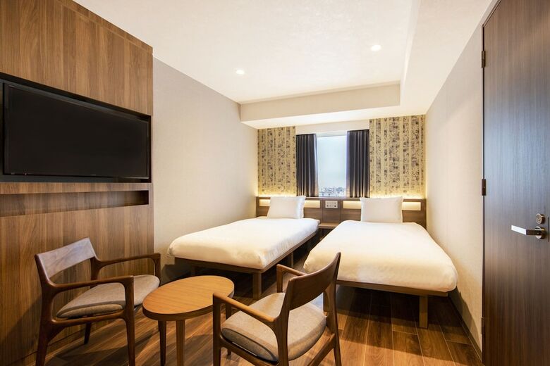 Karaksa Hotel Grande Shin-osaka Tower