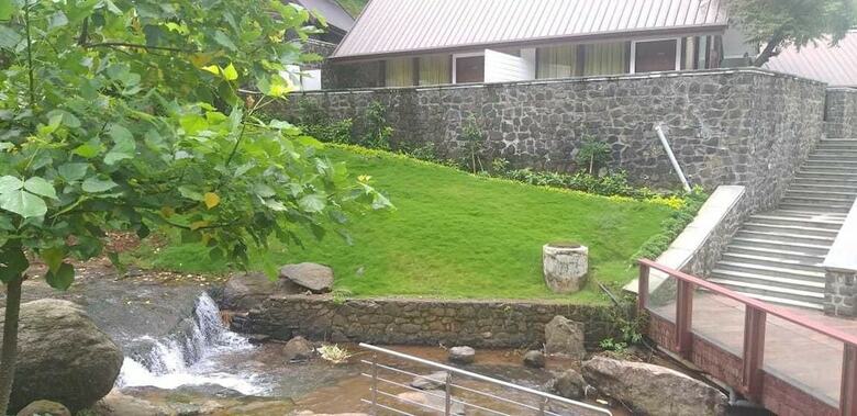 Hotel Juvana Resort & Spa