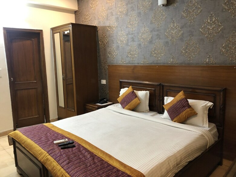Hotel Excel Inn