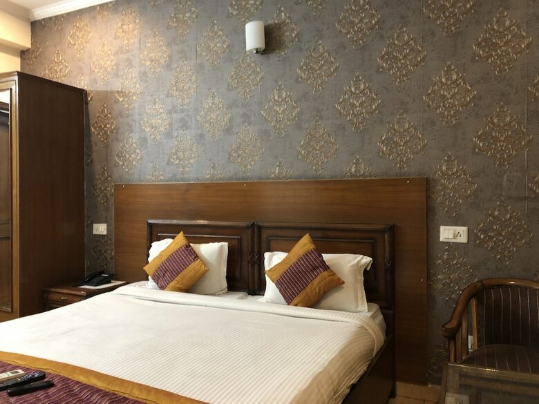 Hotel Excel Inn