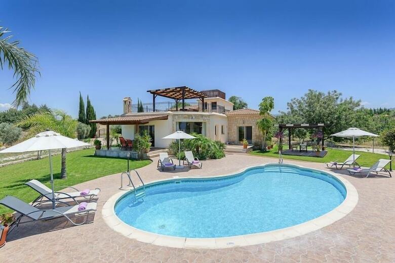 Villa Yialos