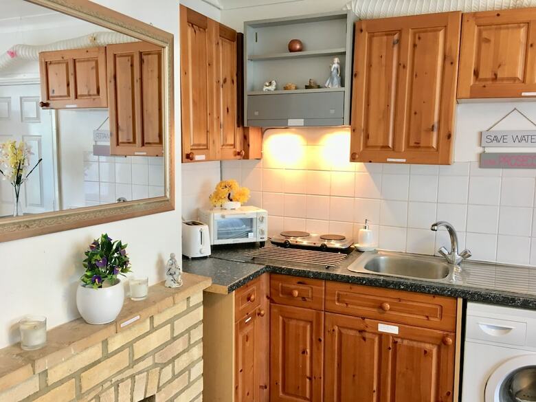 Apartamentos Cosy Inn Self-contained Studio - Free Parking