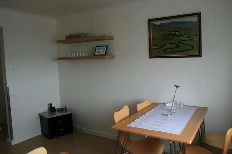 Hotel Guesthouse Stekkat�n