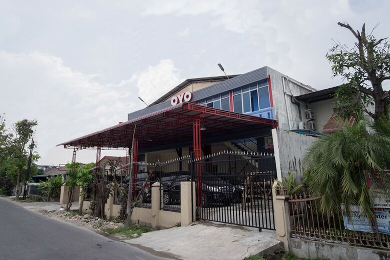 Hotel Oyo 356 Titipapan Residence