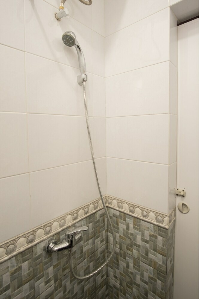 Hotel Oyo 356 Titipapan Residence