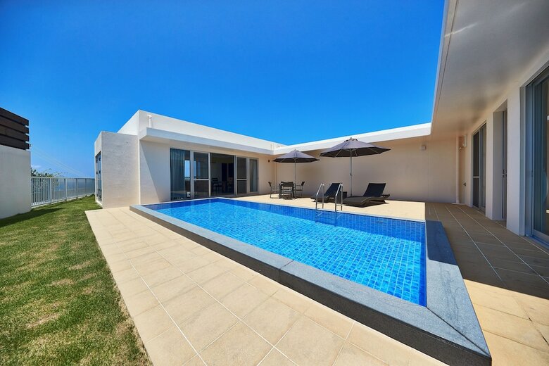 Viaul Sky Villas Unten