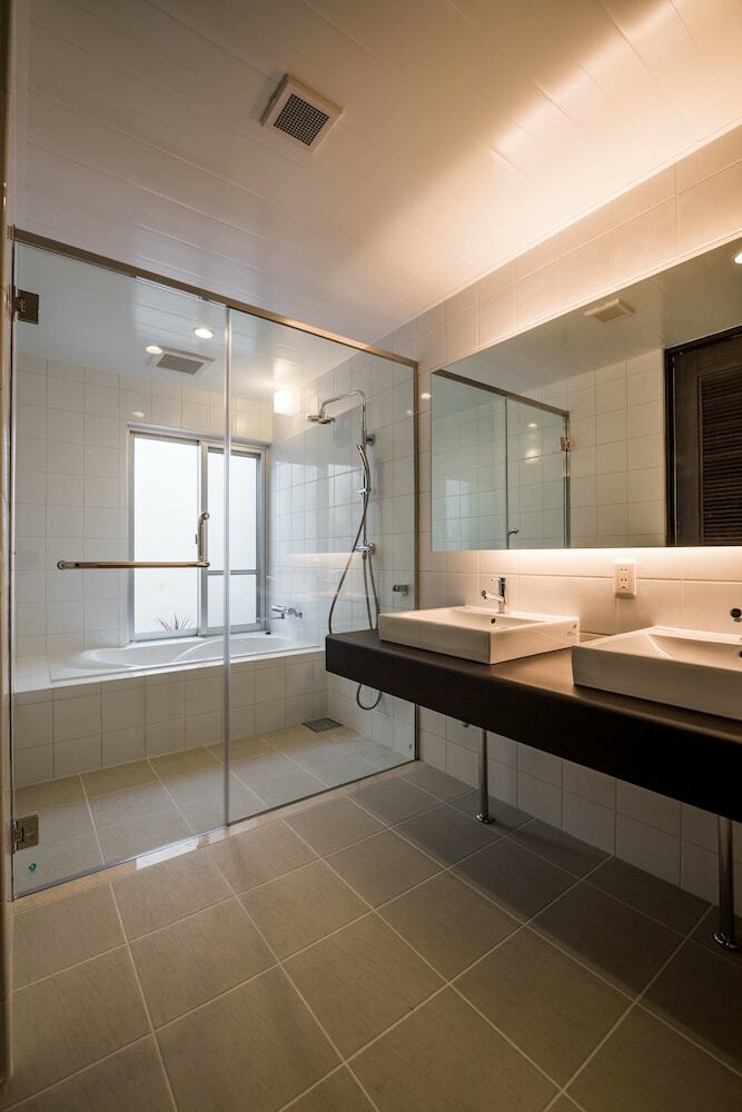 Viaul Sky Villas Unten