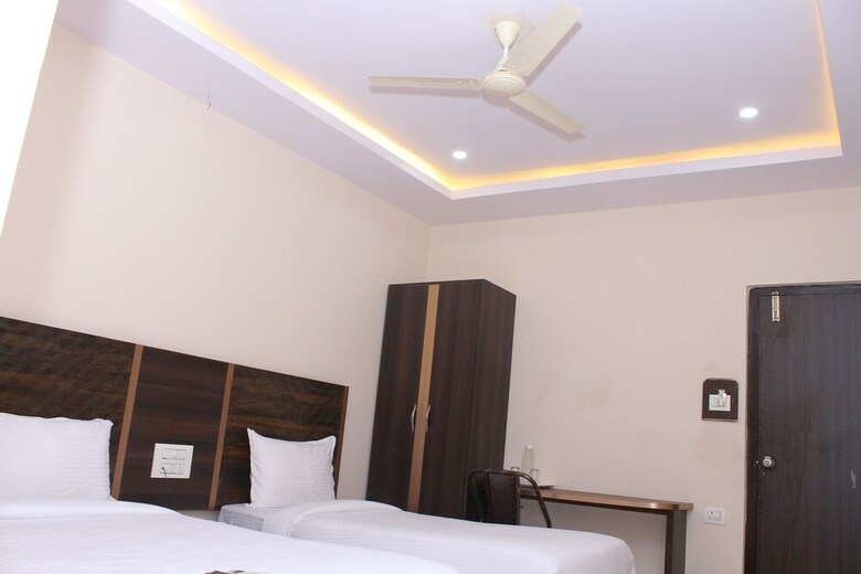 Hotel Asian International