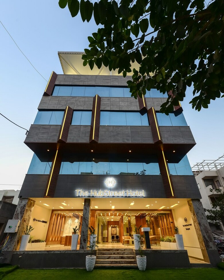 The Hubstreet Hotel