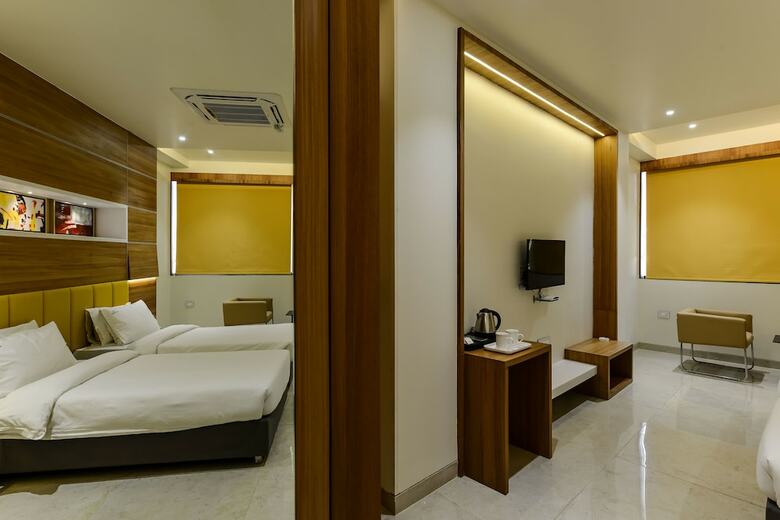 The Hubstreet Hotel