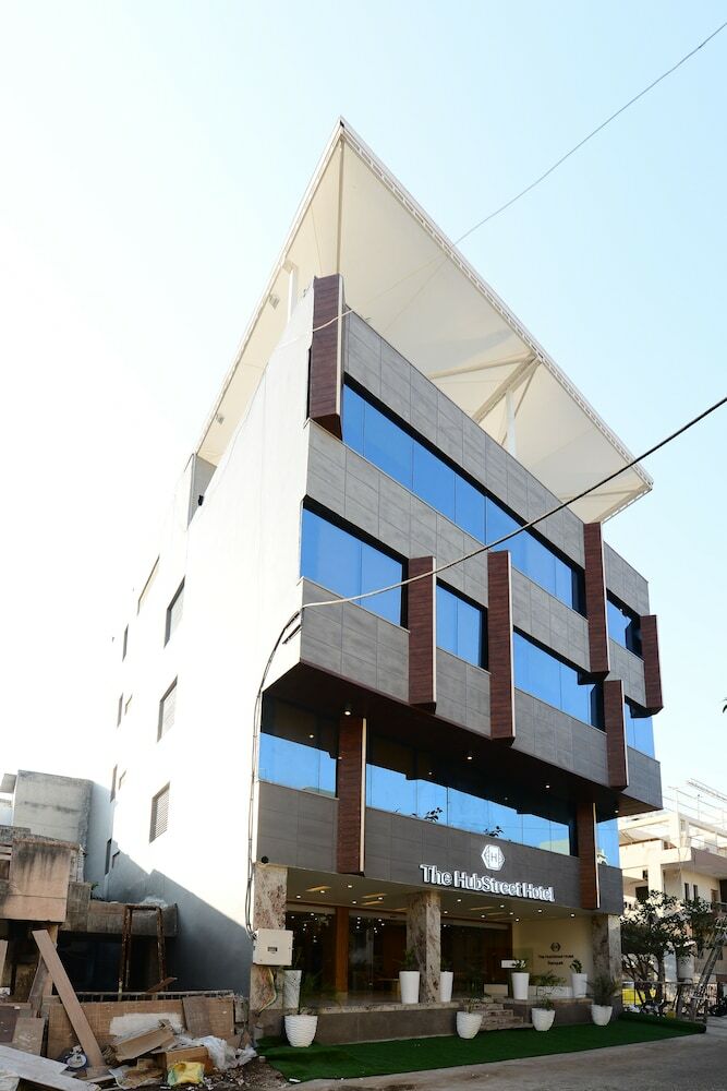 The Hubstreet Hotel