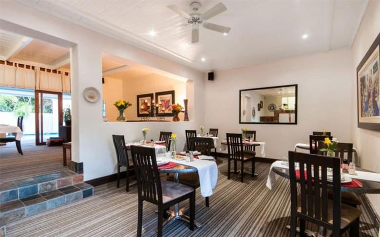 Bed & Breakfast Hobie Beach Guest House