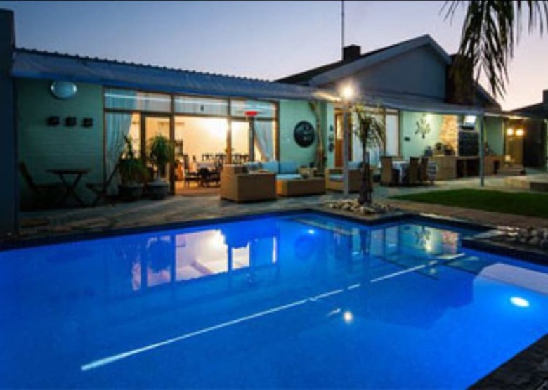 Bed & Breakfast Hobie Beach Guest House