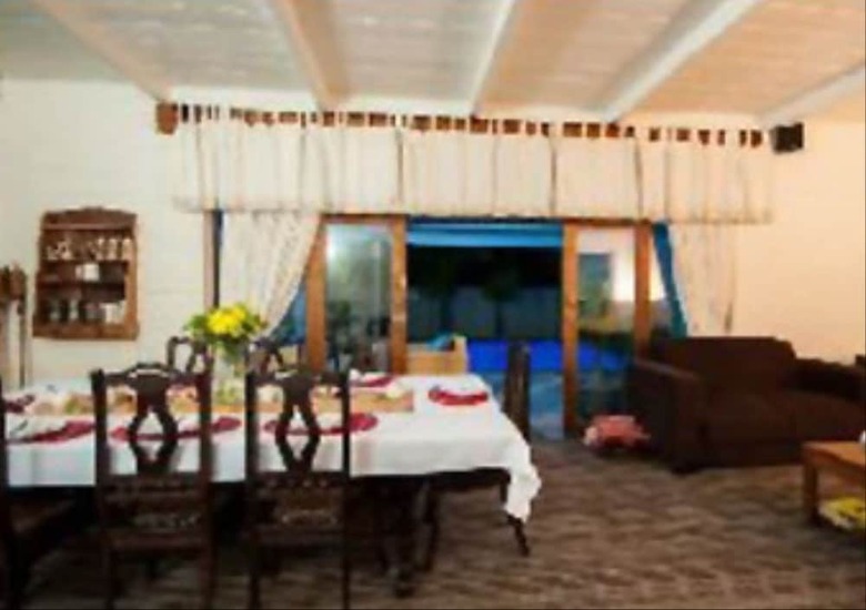 Bed & Breakfast Hobie Beach Guest House