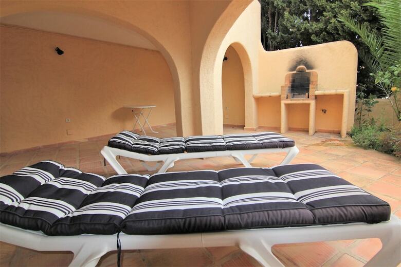 Villa Amuchosol