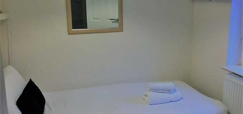 Hotel Lochside Guest House