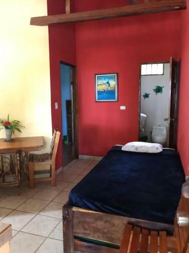 Hostal Fenix Hotel - On The Beach