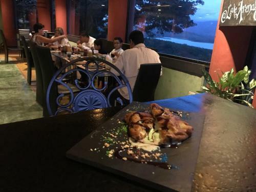 Lake Arenal Hotel And Microbrewery