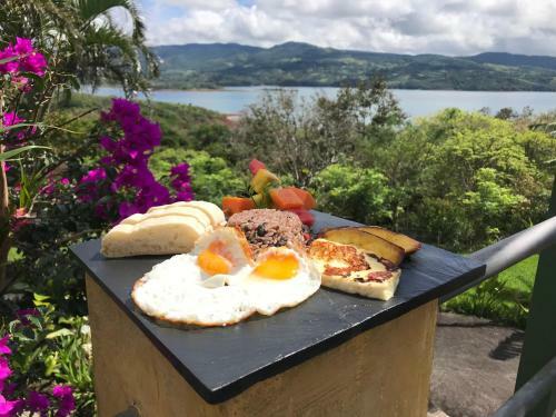 Lake Arenal Hotel And Microbrewery