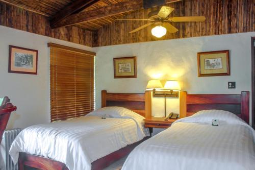 Villa Blanca Cloud Forest Hotel & Nature Reserve