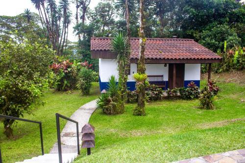 Villa Blanca Cloud Forest Hotel & Nature Reserve