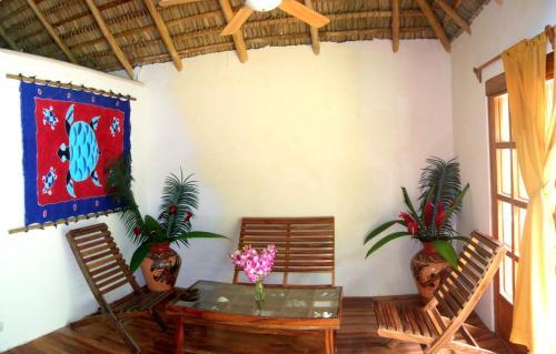 Sol Y Luna Lodge