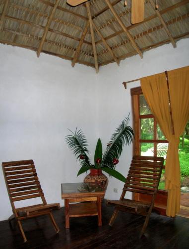 Sol Y Luna Lodge