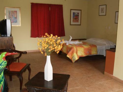 Hotel Villas Escondidas