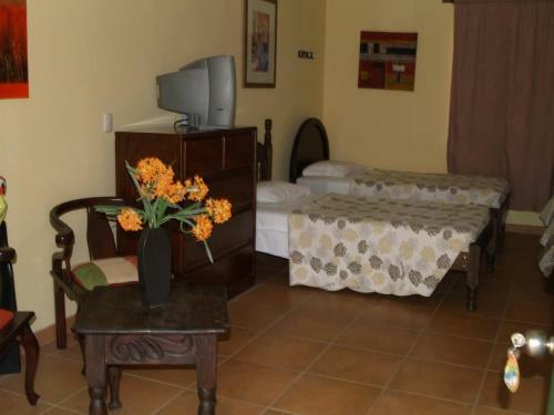 Hotel Villas Escondidas