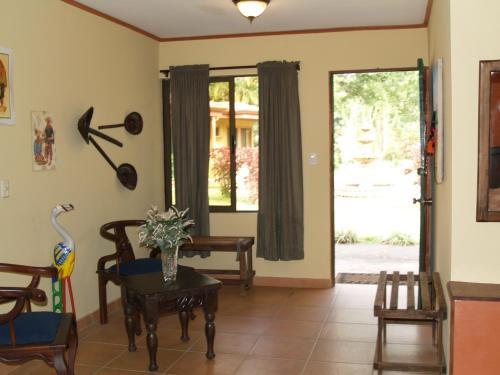 Hotel Villas Escondidas