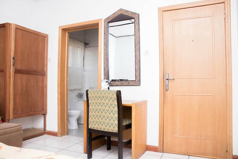 Hotel Royal Basin Resort