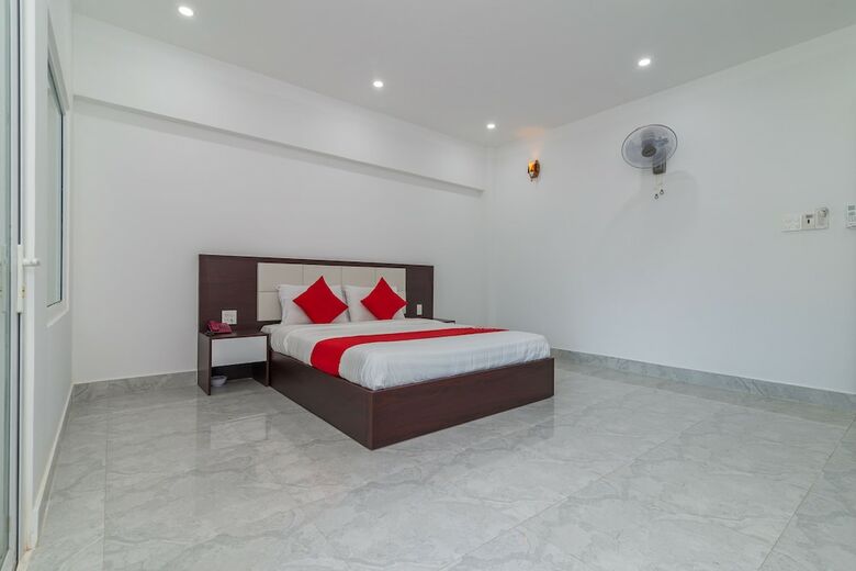 Oyo 186 Ruby Hotel