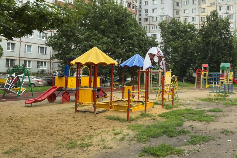 Apartment On Bratyev Zhabrovykh 3
