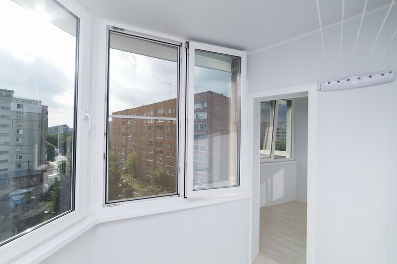 Apartment On Bratyev Zhabrovykh 3