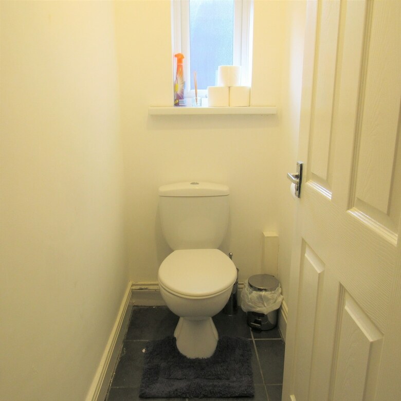Spacious Apartment Heaton