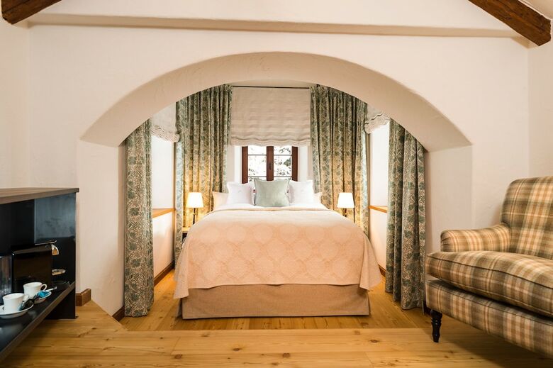 Hotel Schloss Prielau
