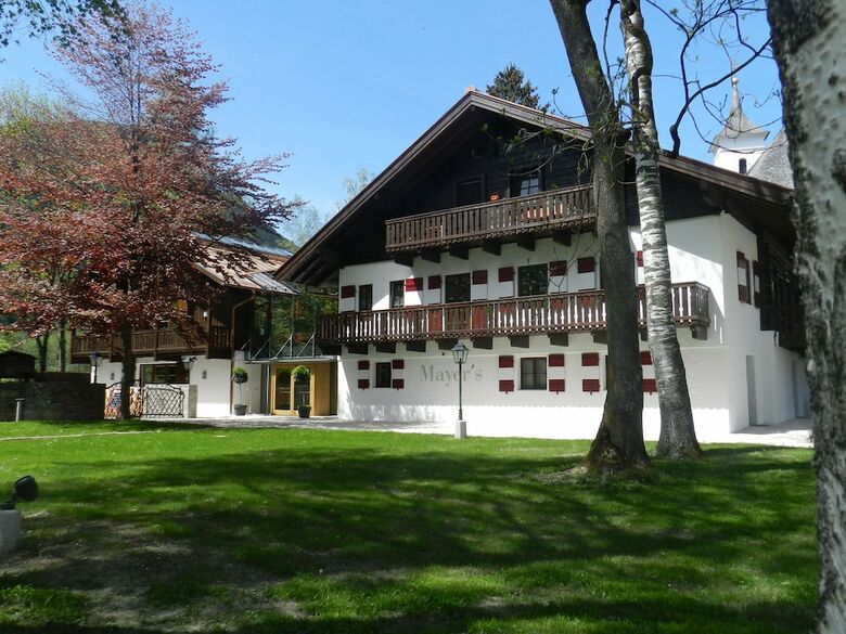 Hotel Schloss Prielau