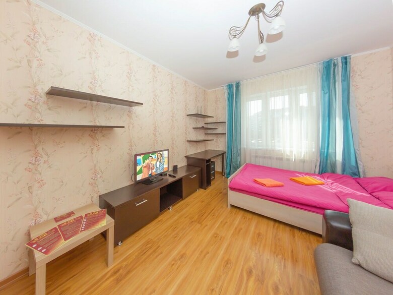 Apartment On Maksima Gorkogo 1b-87