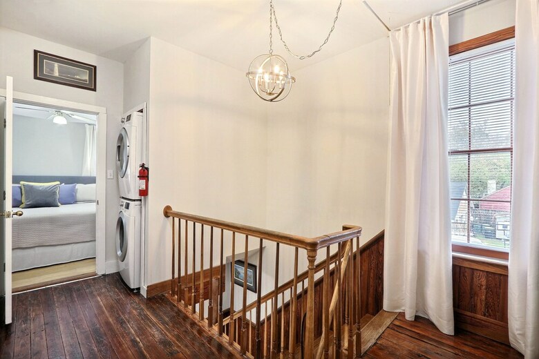 Apartamentos Gallery Stays - Low Country