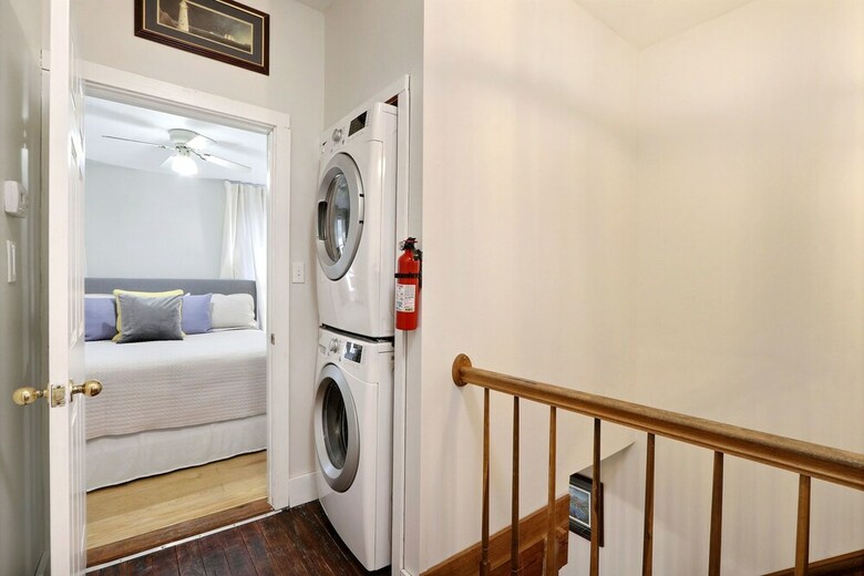 Apartamentos Gallery Stays - Low Country