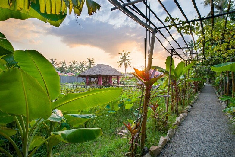 Hotel Authentic Khmer Village Resort